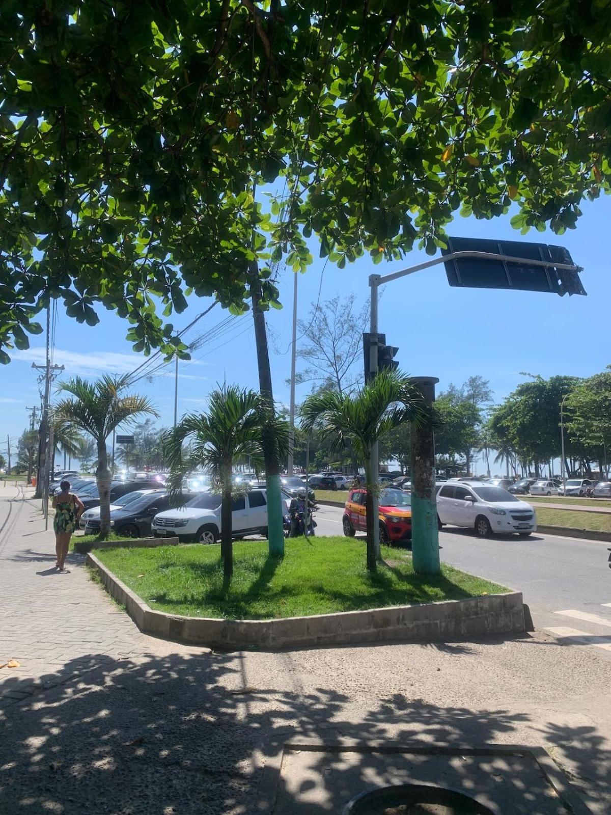 Em A 100m Do Recreio Apartamento *